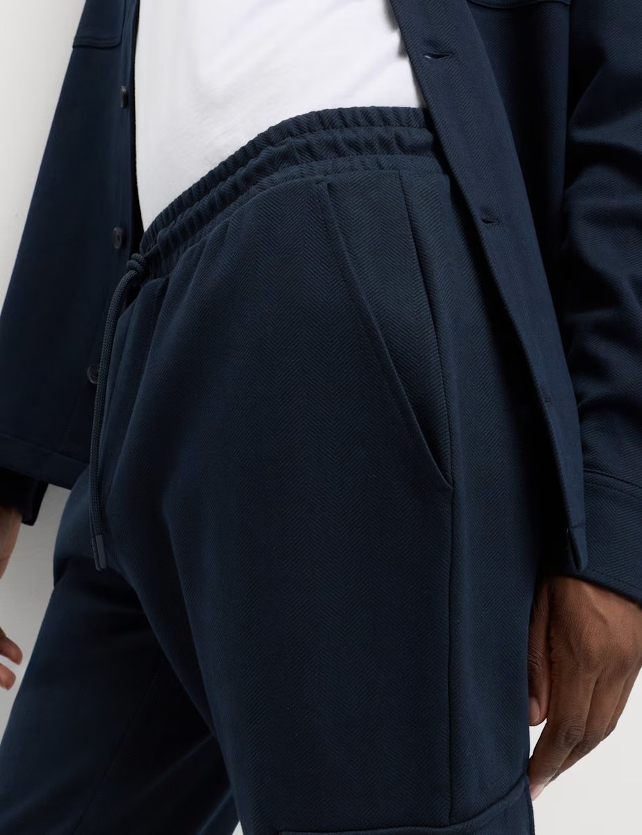 Marks & Spencer M&S Regular Fit Herringbone Cargo Joggers Navy - 4
