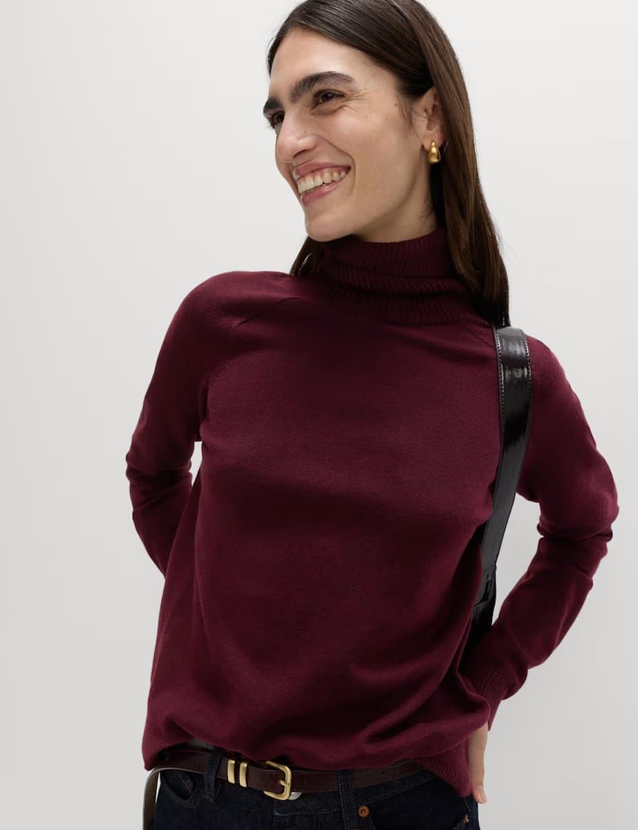 Marks & Spencer M&S Roll Neck Jumper in Dark Burgundy
