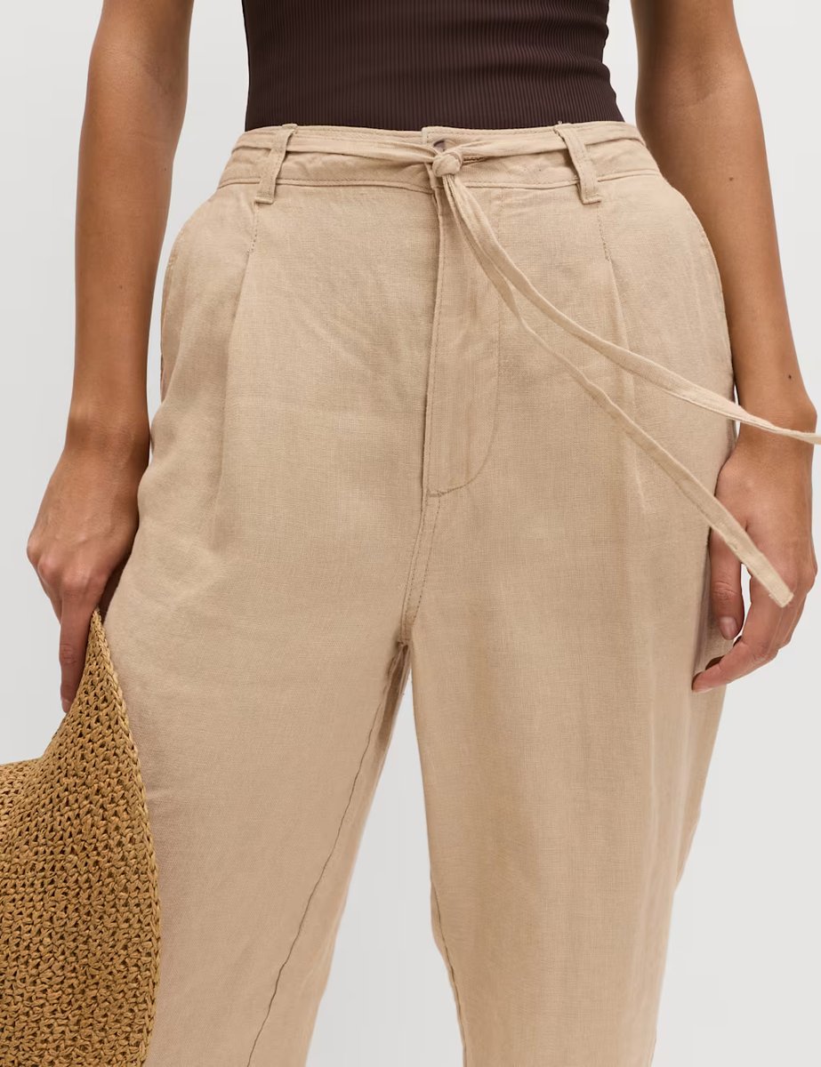 Marks & Spencer M&S Pure Linen Pleat Front Belted Tapered Trousers Sandstone - 2