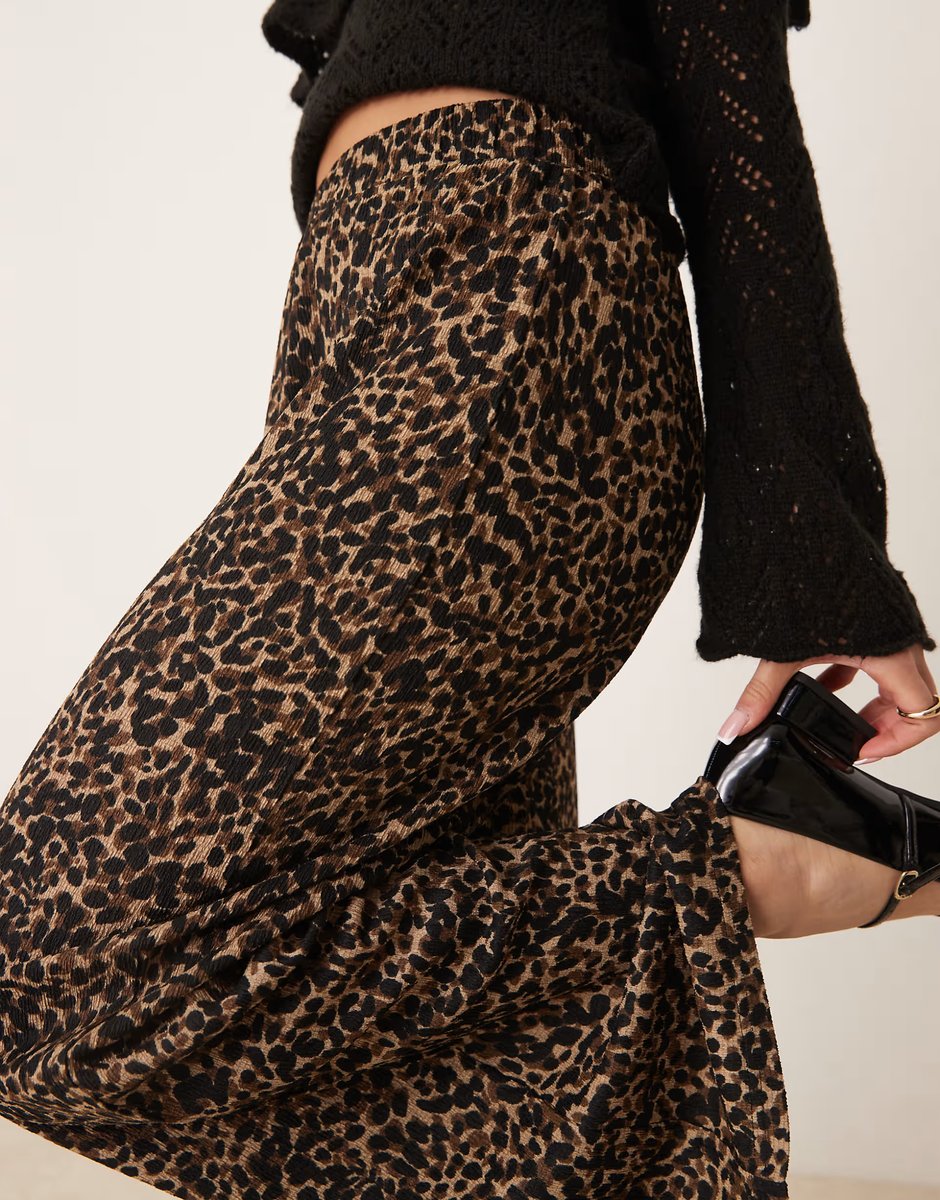 ASOS JDY wide leg textured trousers in leopard print - 3