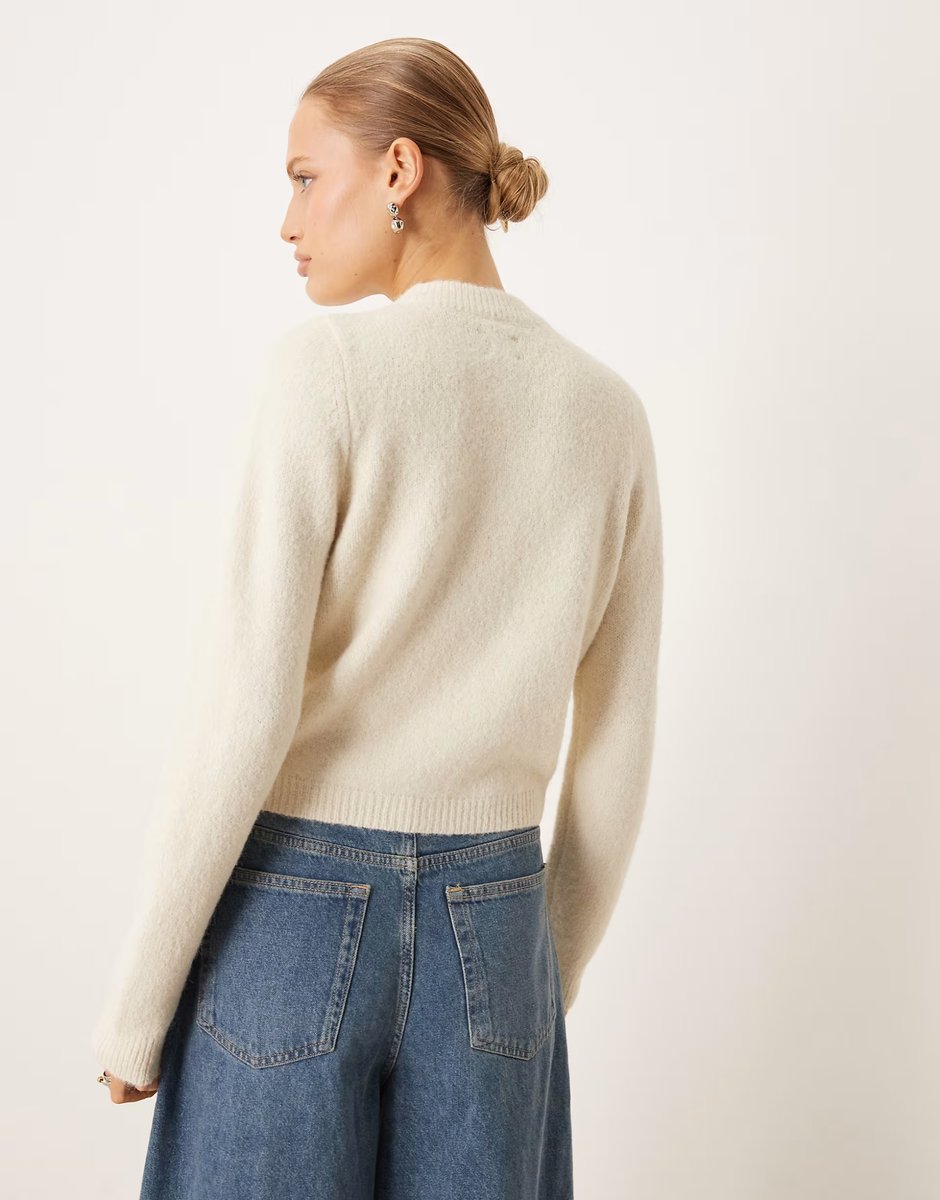 ASOS ASOS DESIGN diamante bow front cardigan in cream - 4