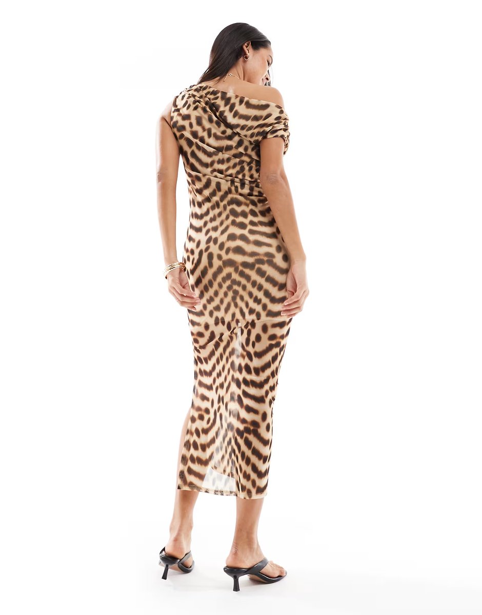 ASOS New Look fallen shoulder midi dress in leopard print - 4
