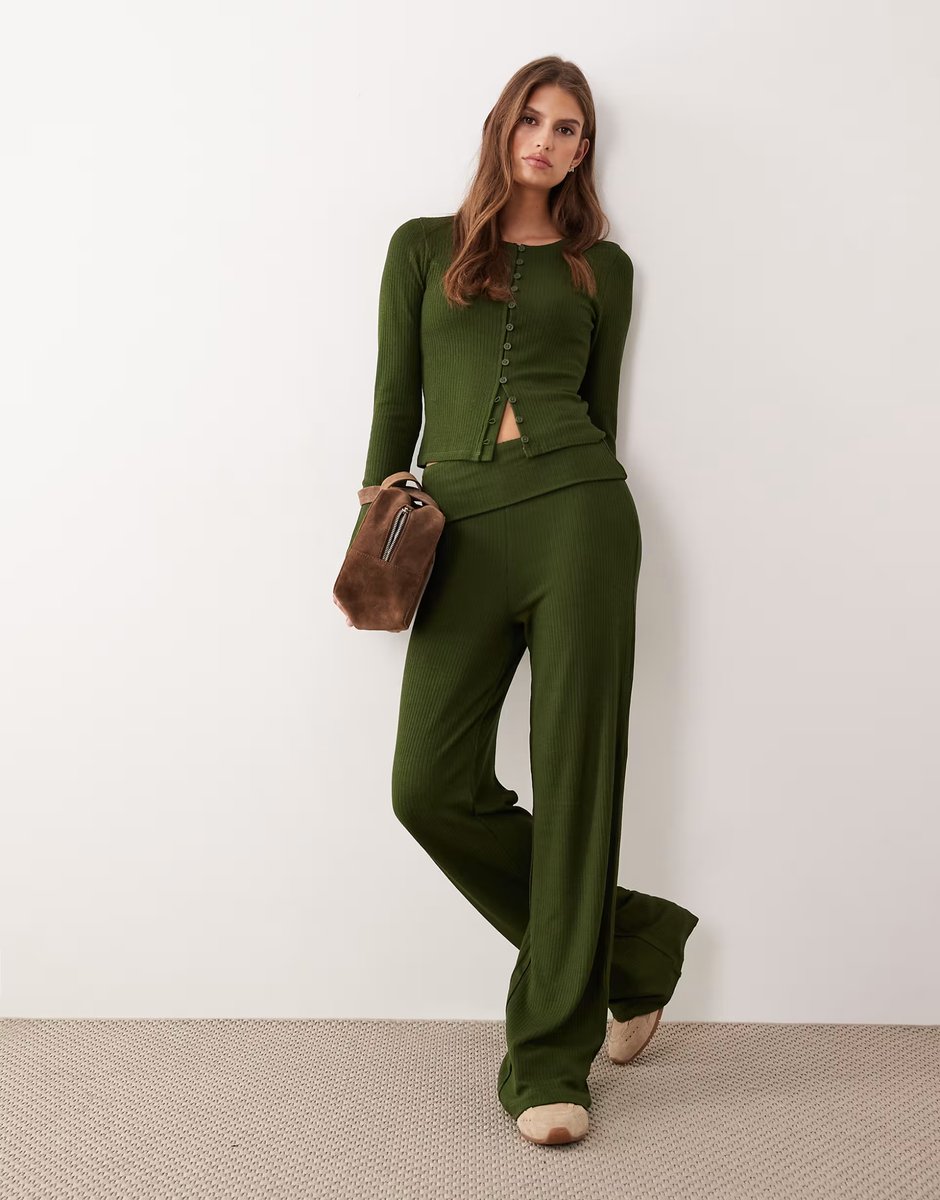 ASOS ASOS DESIGN cardigan and trouser co-ord in dark olive - 2