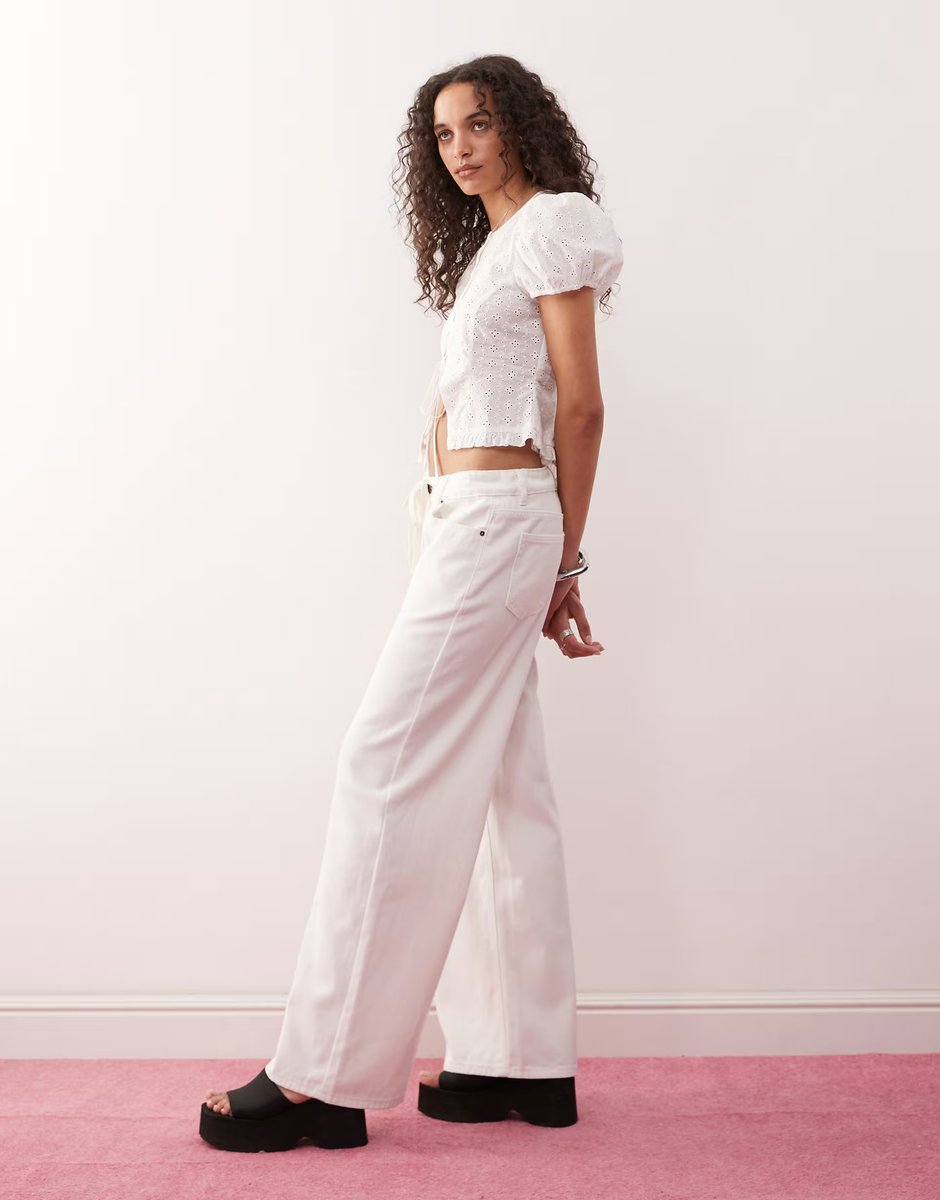 ASOS Lioness low rise wide leg tie detail jean co-ord in white - 4