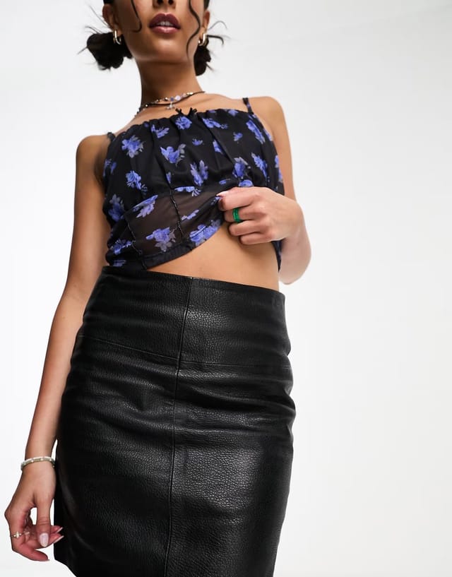 ASOS Barneys Originals real leather mini skirt in black - 2