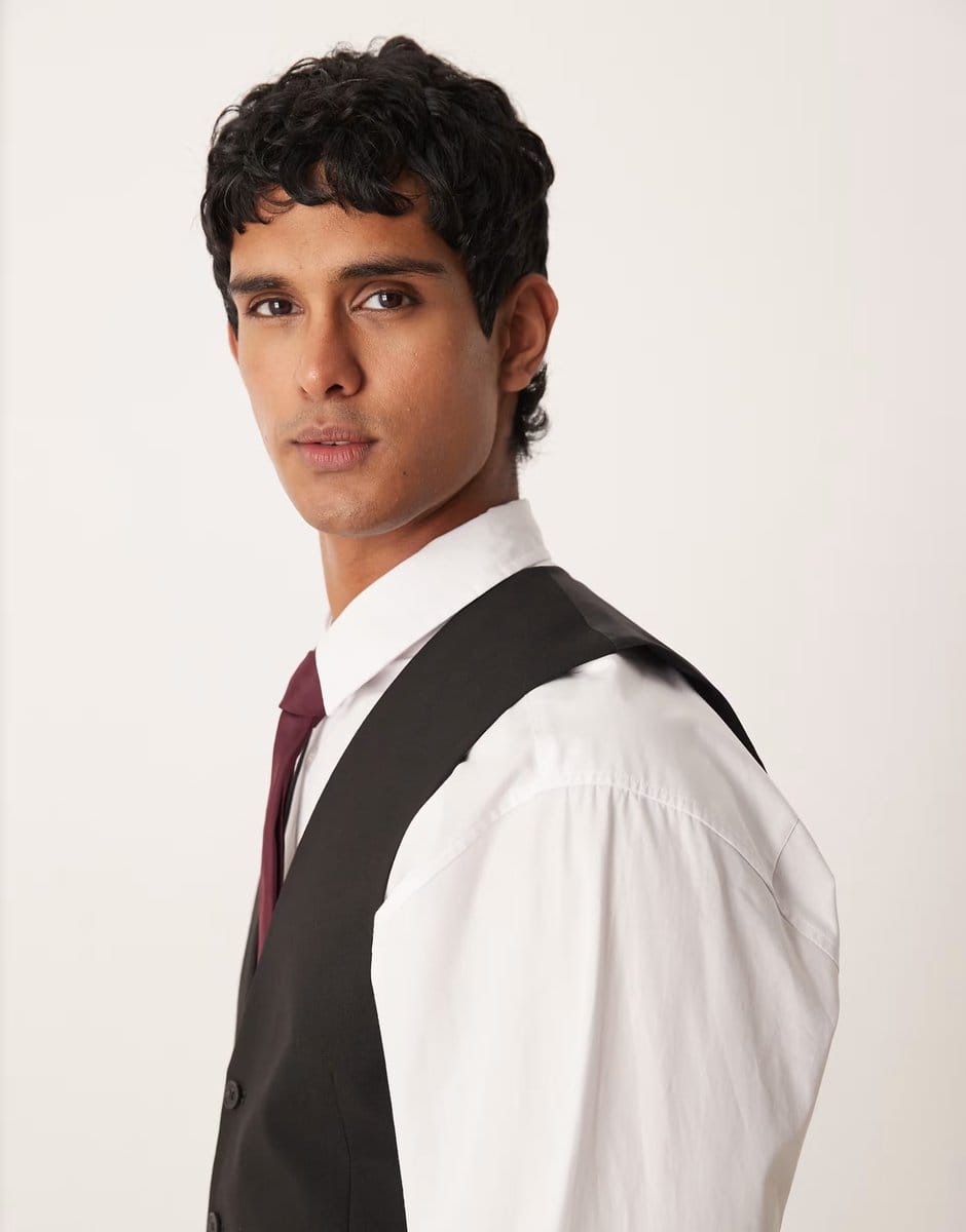 ASOS ASOS DESIGN slim suit waistcoat in black - 4