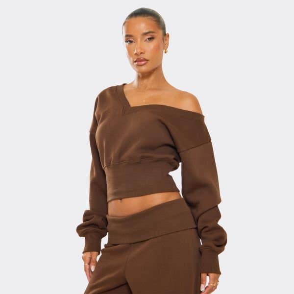 EGO Long Sleeve V Neck Off The Shoulder Cinched Waist Sweatshirt In Chocolate, Women's Size UK 4