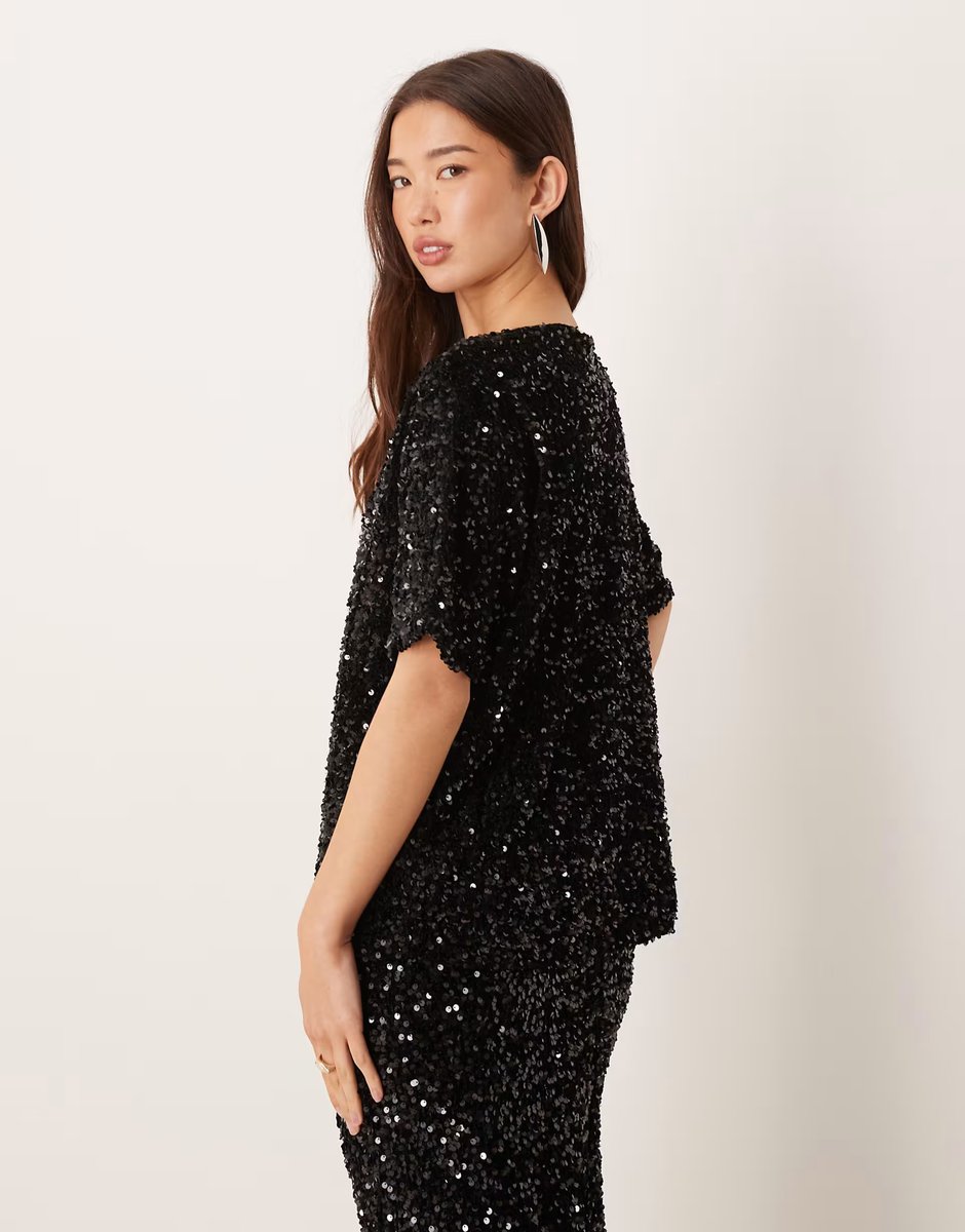 ASOS Vila sequin & velour t-shirt co-ord in black - 4