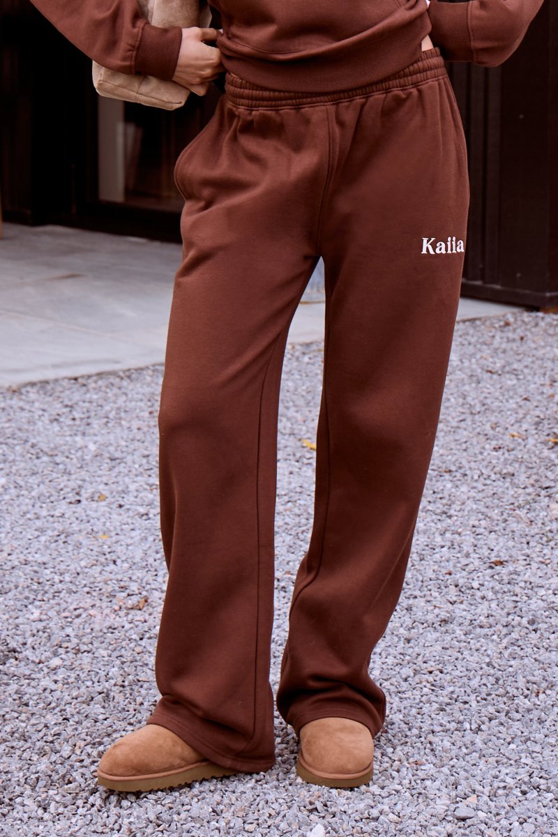 Kaiia Kaiia Slogan Wide Leg Joggers Fudge - 2