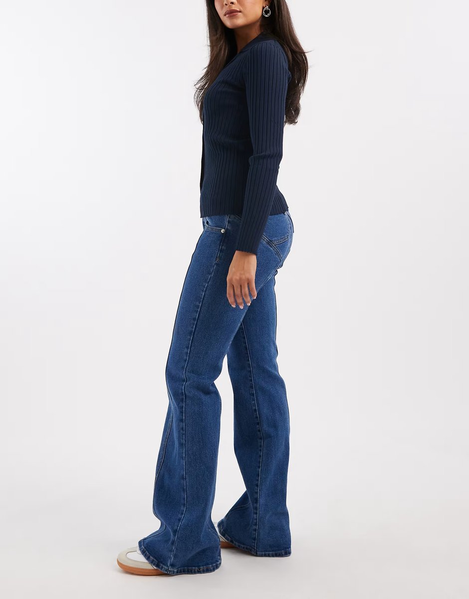 ASOS Edikted Starrie panel stitch low rise jeans in blue - 3