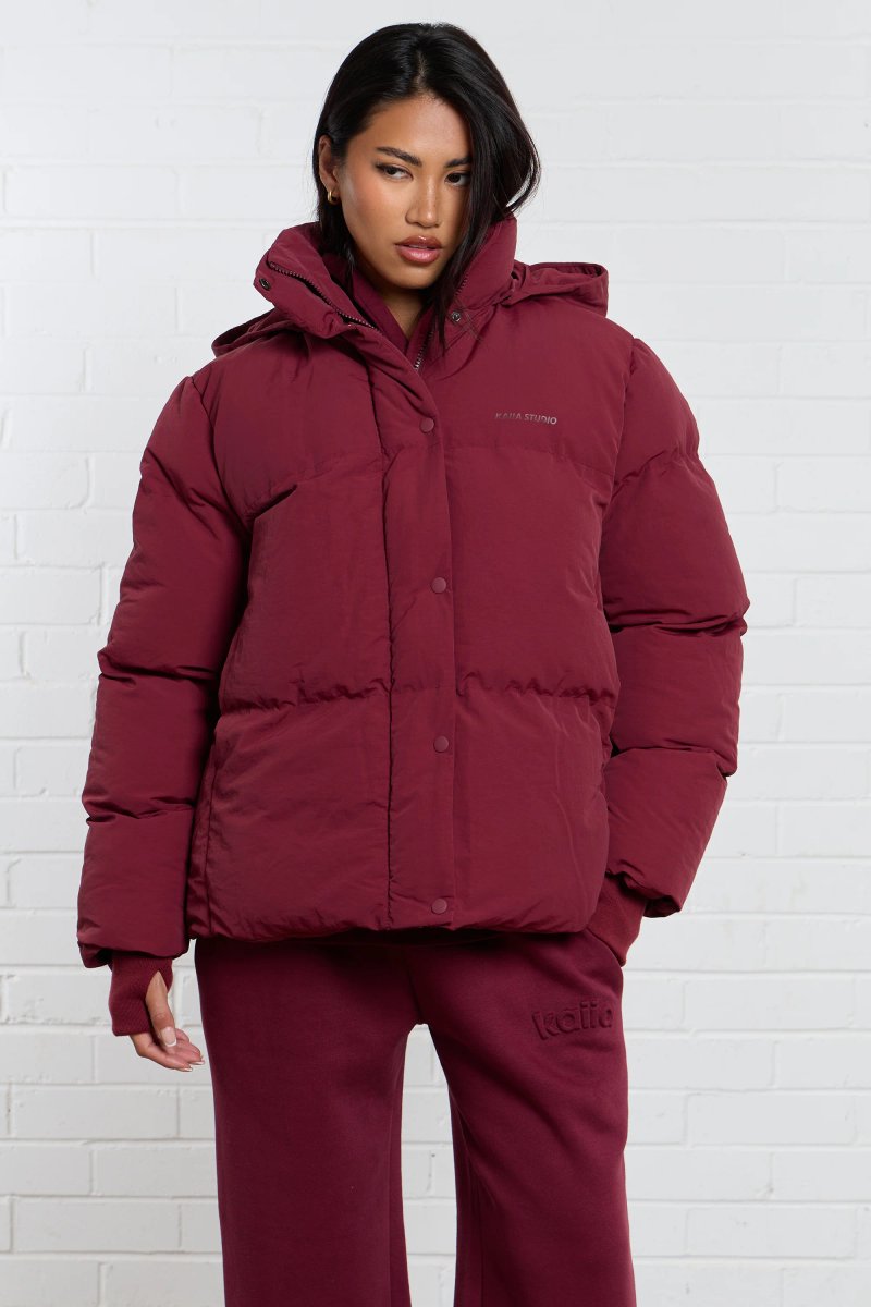 Kaiia Kaiia Studio Logo Oversized Puffer Coat Burgundy - 2