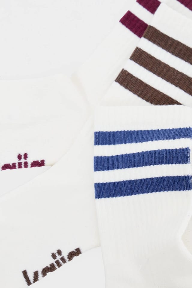 Kaiia Pack of Three Kaiia Sport Stripe Socks Burgundy, Navy & Chocolate - 3