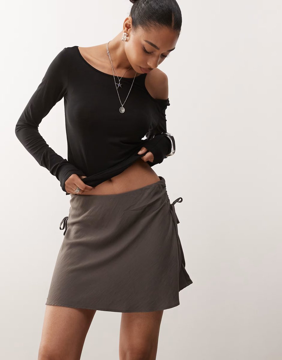 ASOS Weekday mini skirt with ruched side detail in dark mole - 2