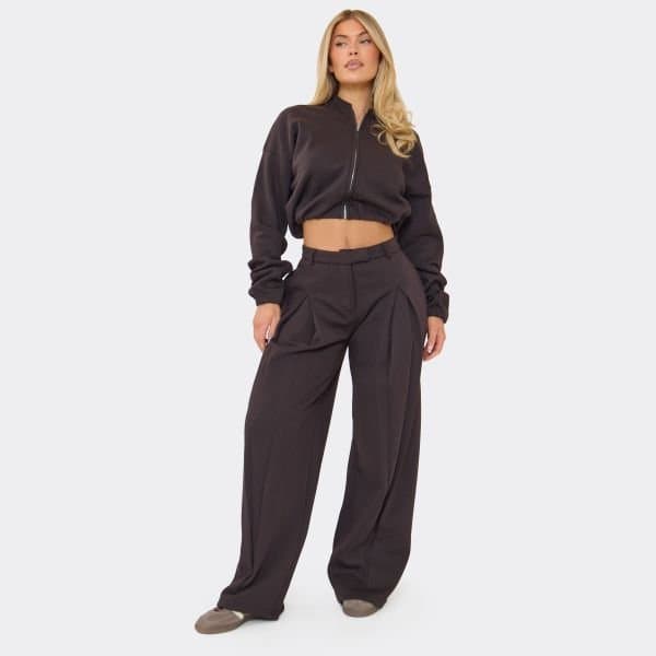 EGO Mid Rise Pleat Front Detail Wide Leg Joggers In Chocolate Brown, Women's Size UK 6