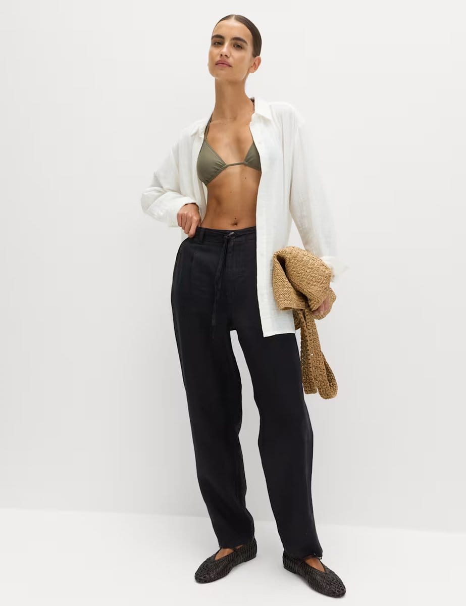 Marks & Spencer M&S Pure Linen Pleat Front Belted Tapered Trousers Black - 4