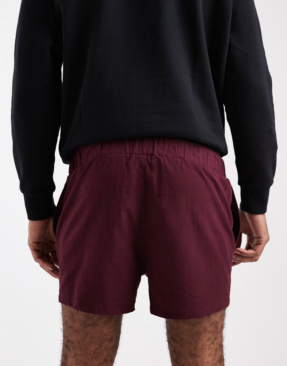 ASOS ASOS DESIGN co-ord shorts in short length in burgundy - 4