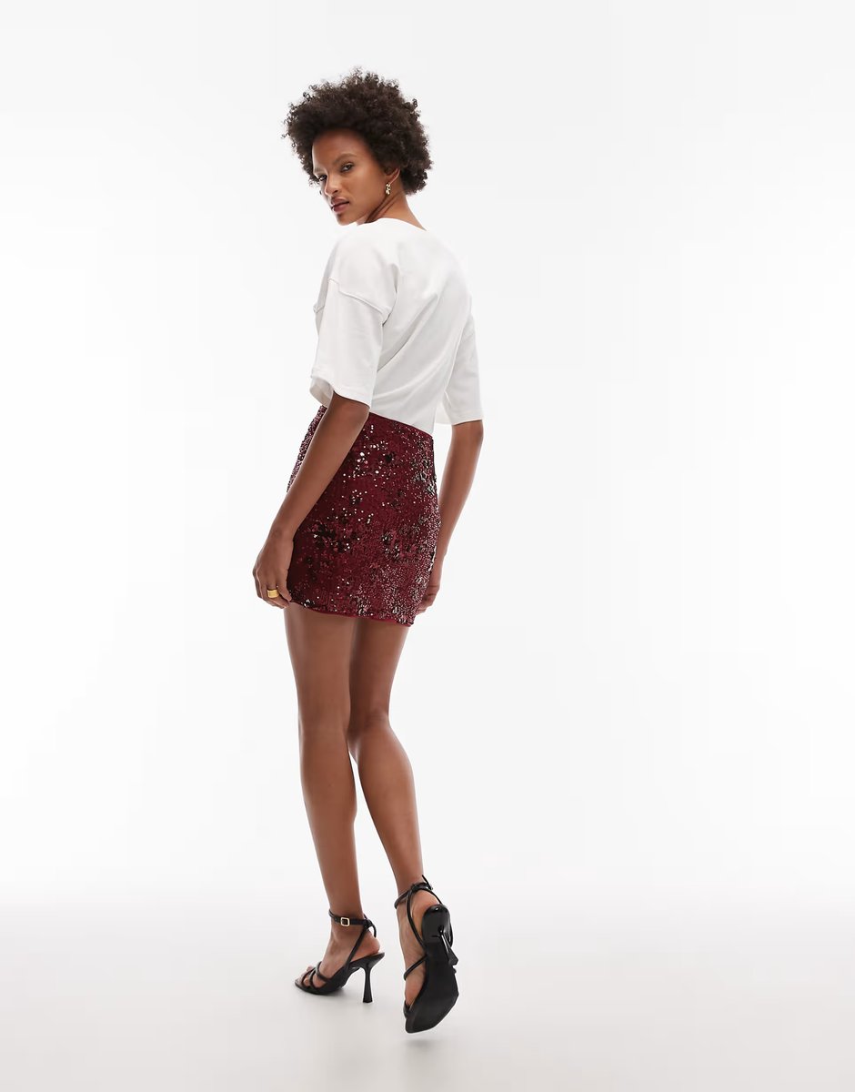 ASOS ASOS DESIGN floral allover sequin mini skirt in burgundy - 2