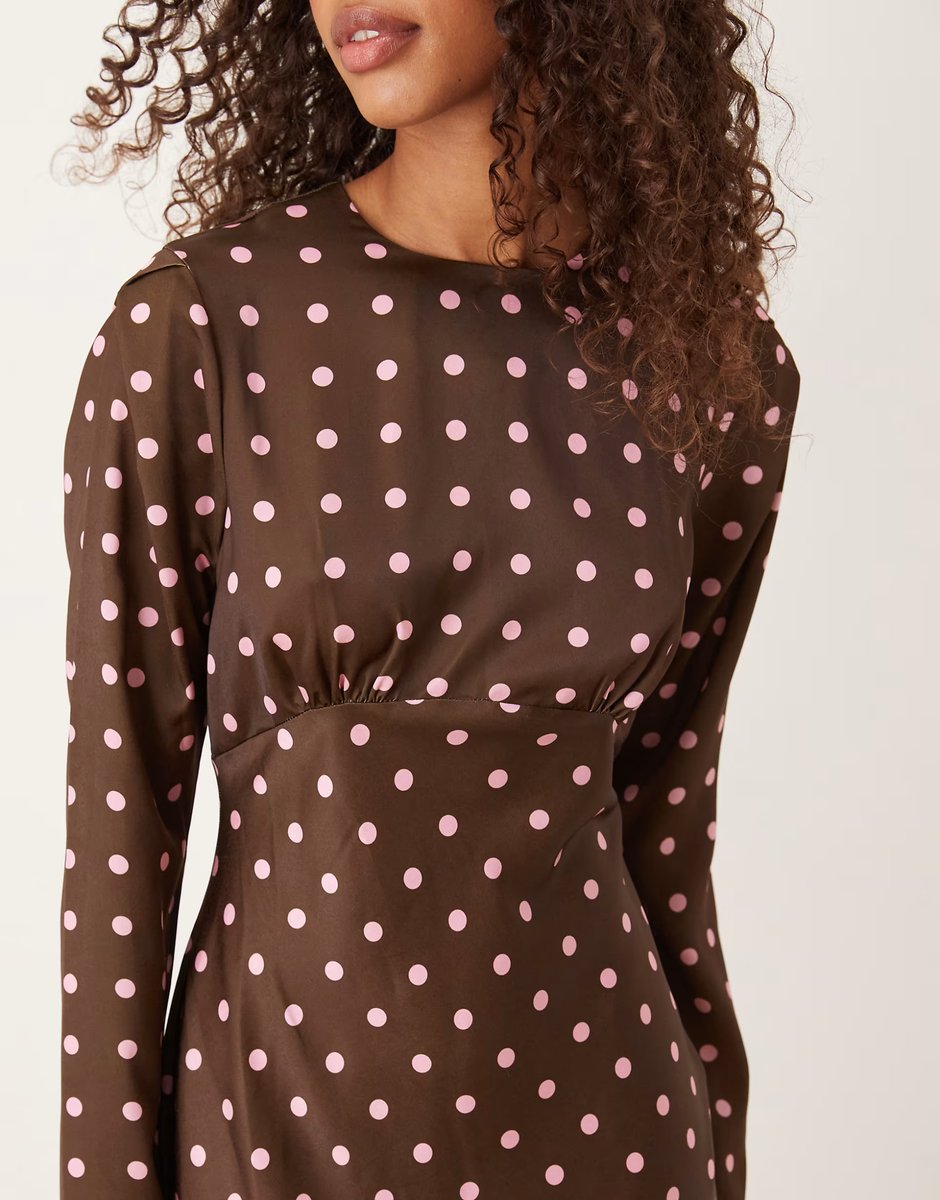 ASOS ASOS DESIGN bias bust detail maxi dress in spot print - 4