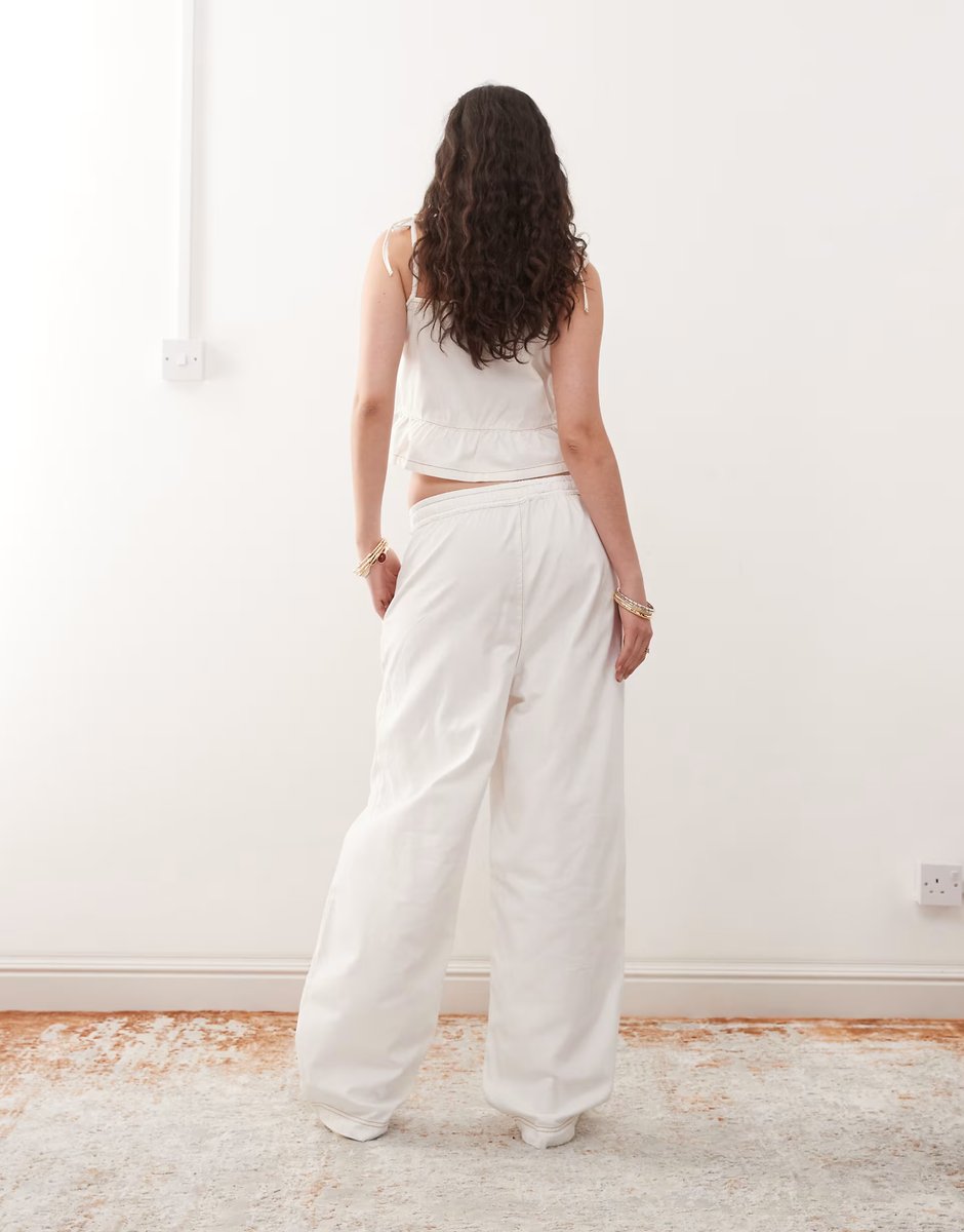 ASOS  Reclaimed Vintage soft denim twill baggy drawstring jean co-ord in ecru  - 3