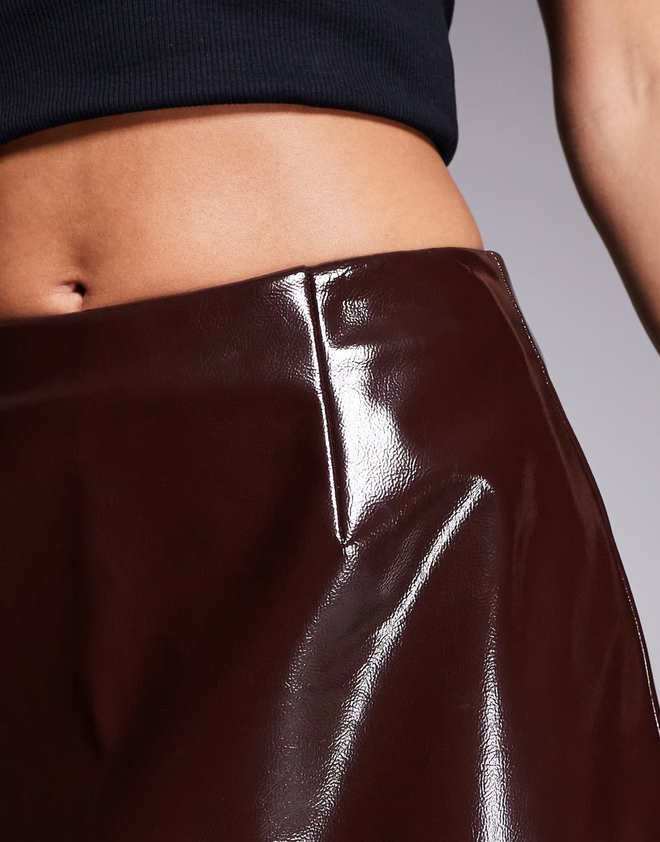 ASOS ASOS DESIGN high shine faux leather fur trim mini skirt - 4