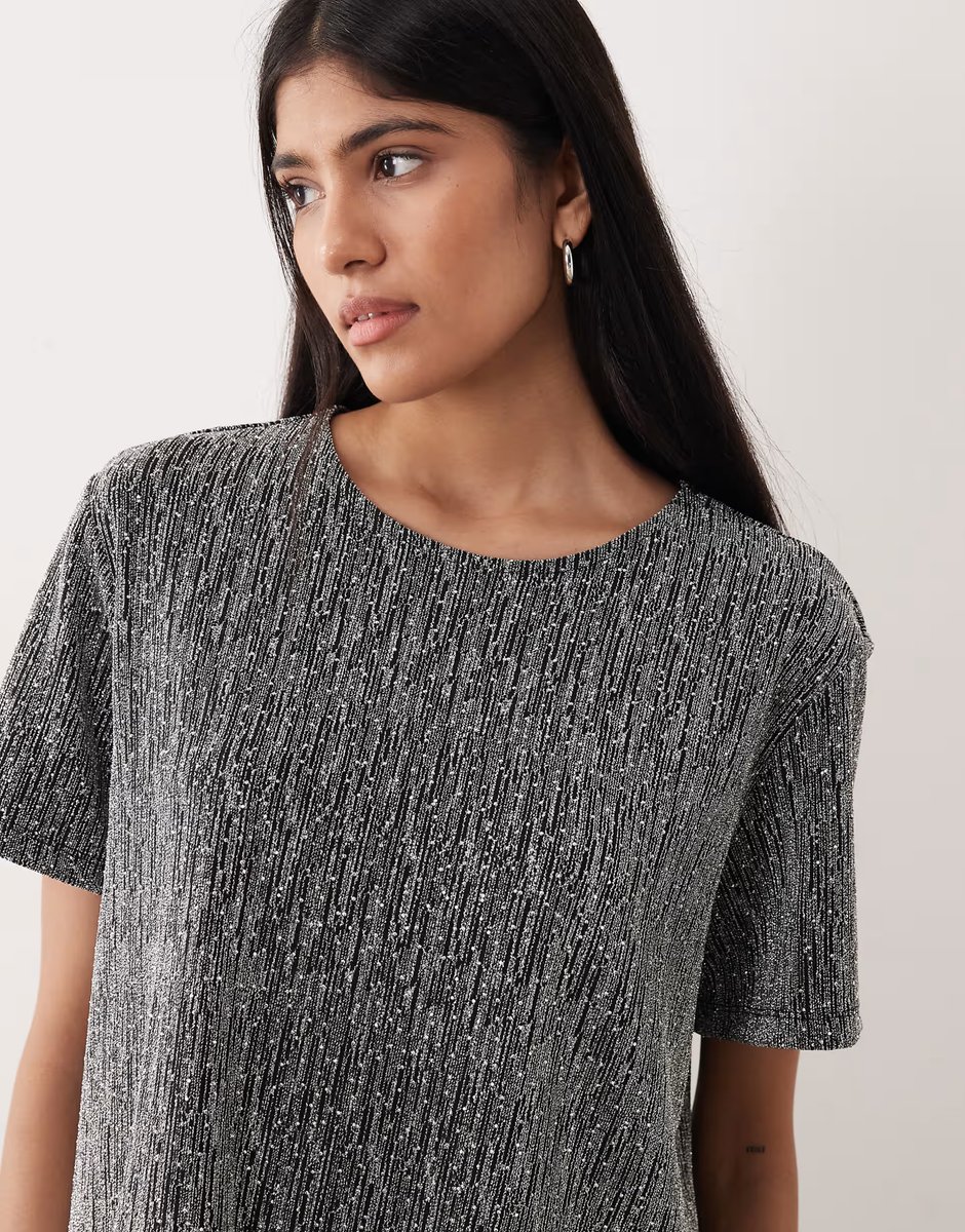 ASOS Vila glitter t-shirt co-ord in silver - 4