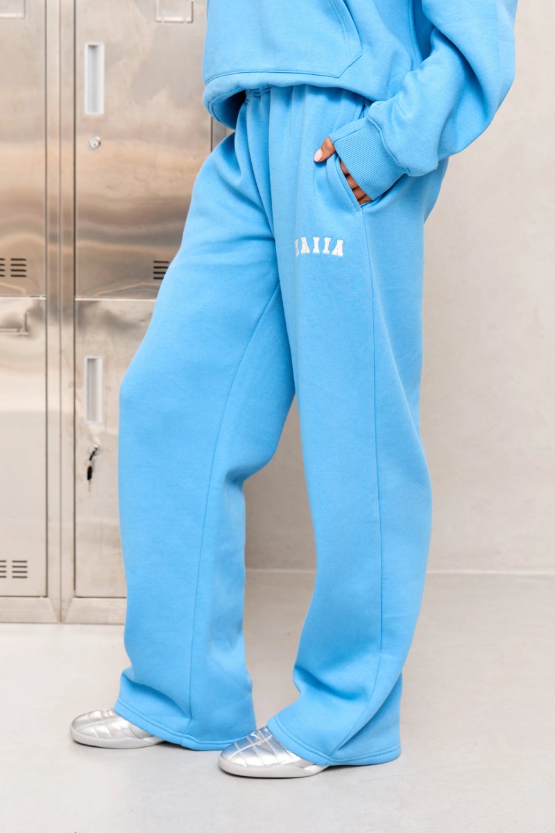 Kaiia Kaiia Slogan High Rise Wide Leg Joggers Vibrant Blue - 4