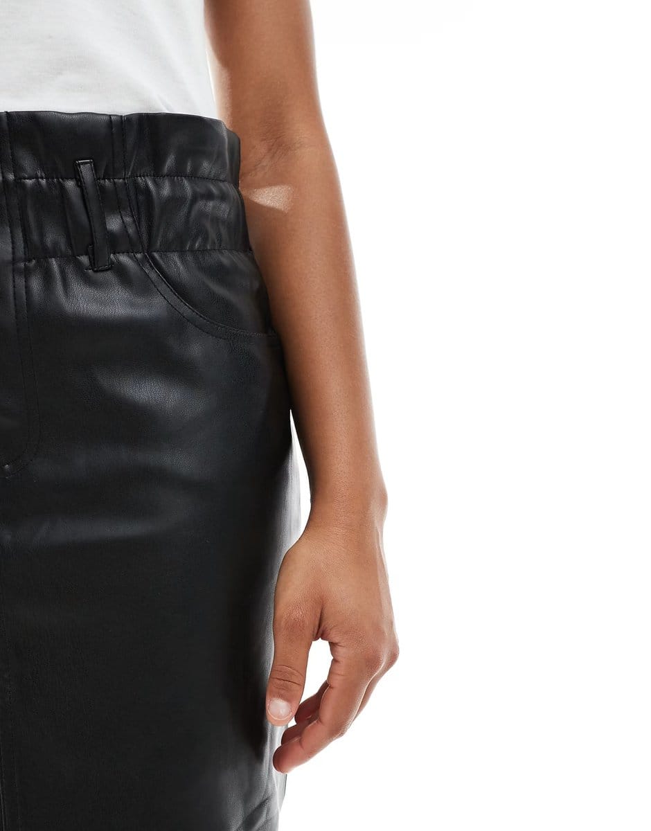 ASOS ONLY faux leather paperbag waist mini skirt in black - 4