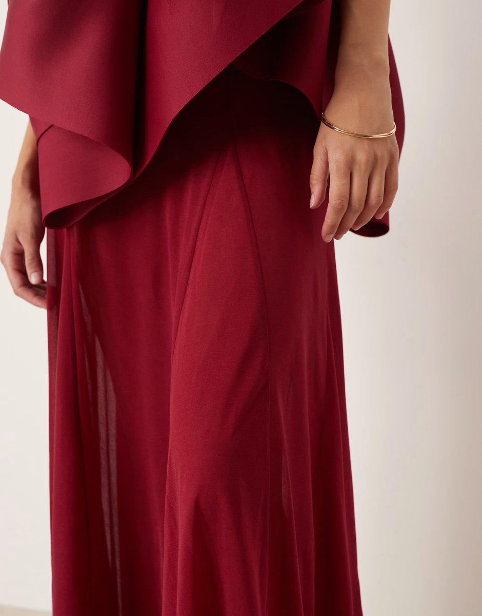 ASOS ASOS DESIGN Premium bandeau with sheer skirt maxi dress in red scuba-style fabric - 3