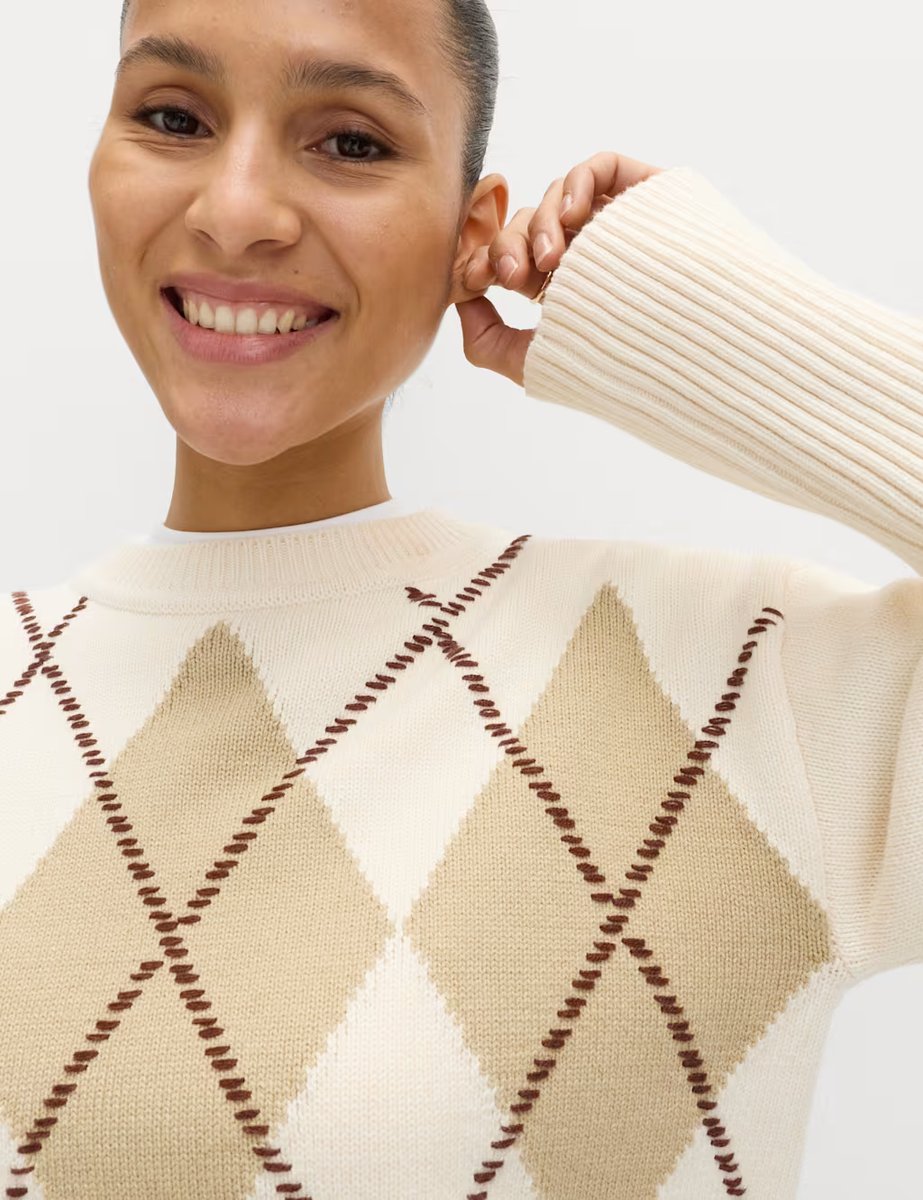 Marks & Spencer M&S Cotton Rich Argyle Crew Neck Jumper Vanilla - 2