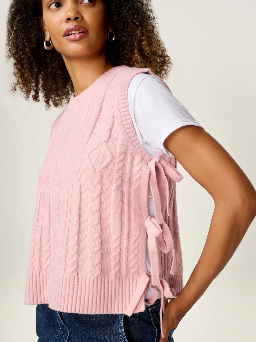 OMNES Rufus Cable Bow Side Vest in Light Pink - 4