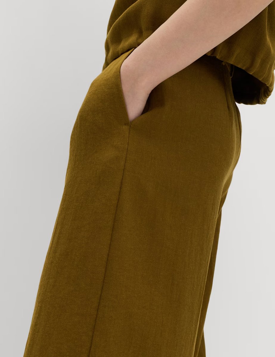 Marks & Spencer M&S Relaxed Wide Leg Trousers With Linen Moss - 3