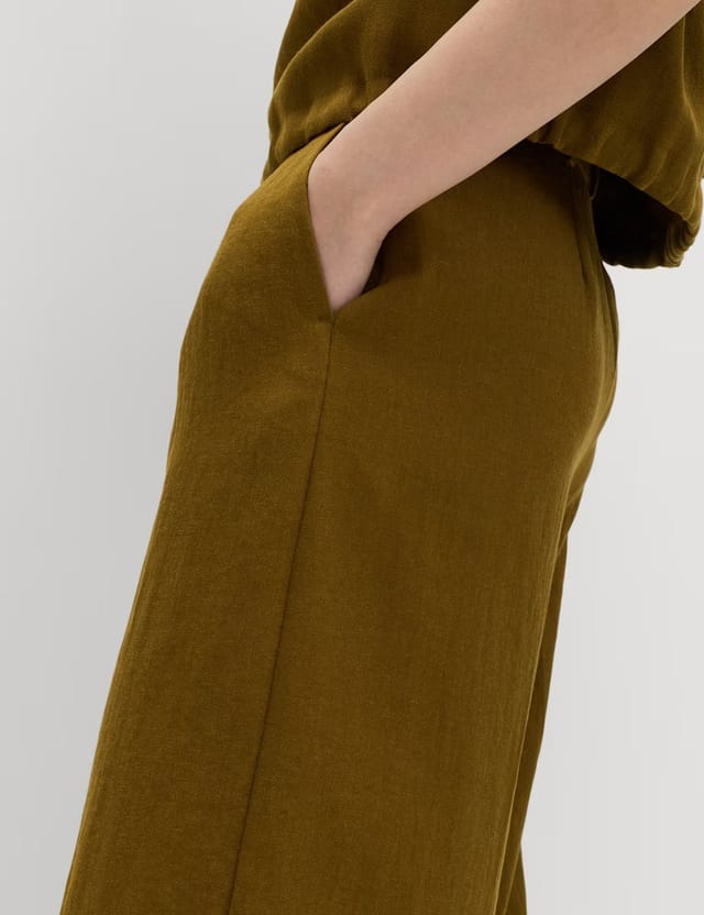 Marks & Spencer M&S Relaxed Wide Leg Trousers With Linen Moss - 3