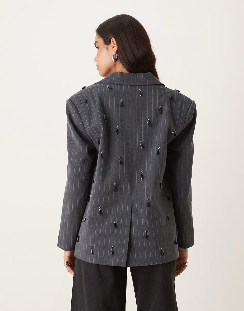 ASOS ASOS DESIGN tailored embellished oversized blazer in grey pinstripe - 4