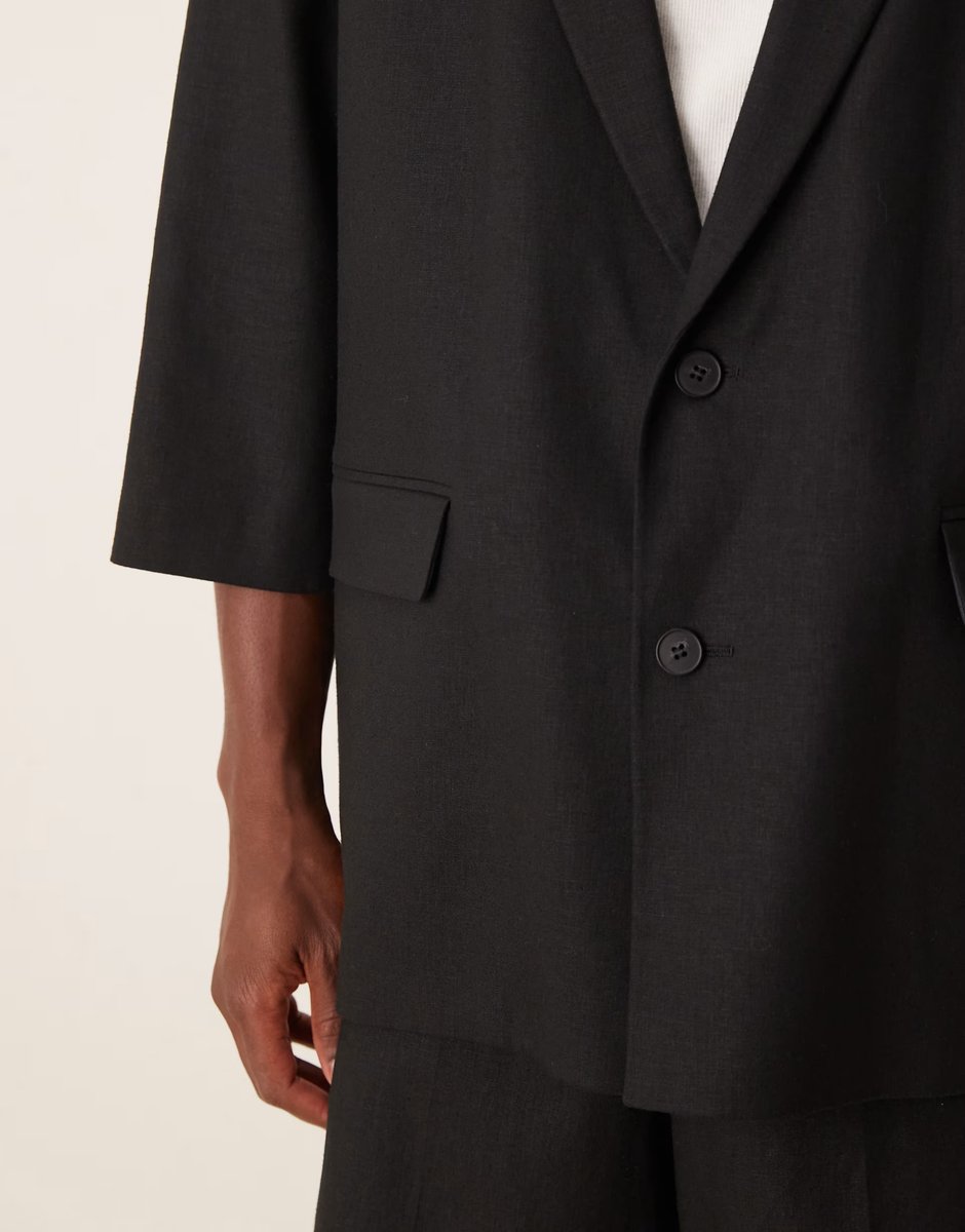 ASOS ASOS DESIGN linen blend shorter sleeve suit jacket in black - 4