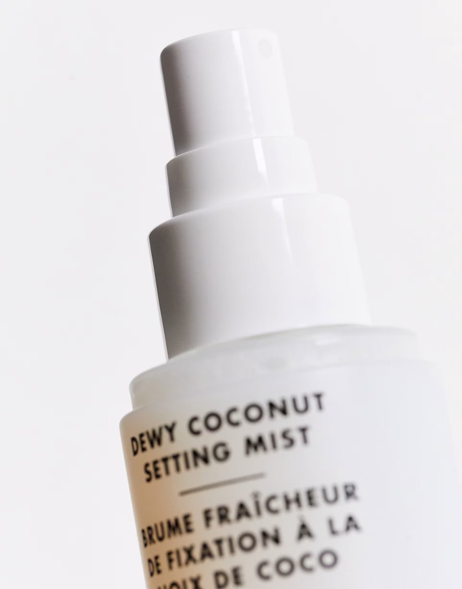 ASOS e.l.f. Dewy Coconut Setting Mist - 4