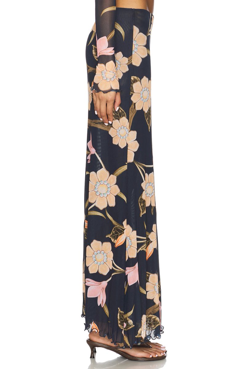 revolve x REVOLVE Brace Skirt in Burgundy Floral - 3