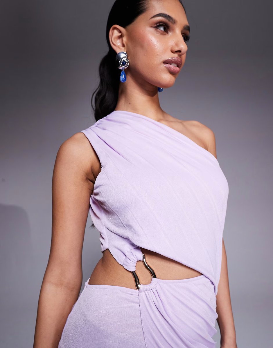 ASOS ASOS DESIGN pleated maxi dress with asymmetric one shoulder and twist skirt in lilac - 3
