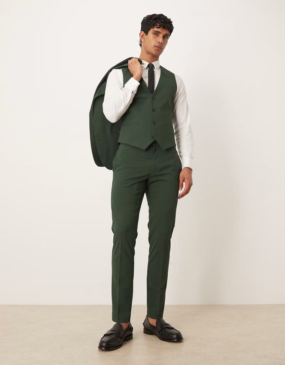 dark green
