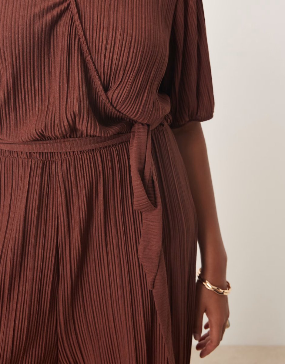 ASOS Vila Curve plisse wrap front jumpsuit in chocolate brown - 4