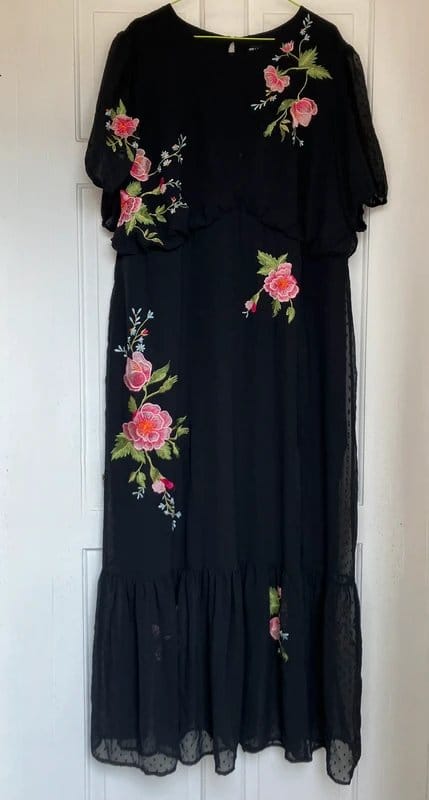 ASOS ASOS embroidered floral dress size uk 22 - 4