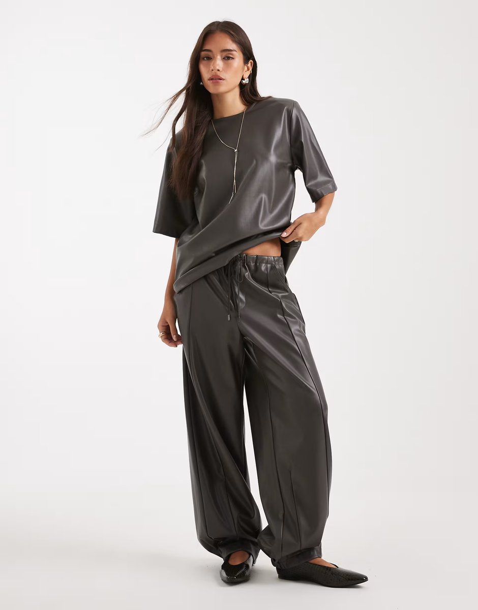 ASOS ASOS DESIGN faux leather oversized top & barrel leg pull on trousers co-ord in grey - 3
