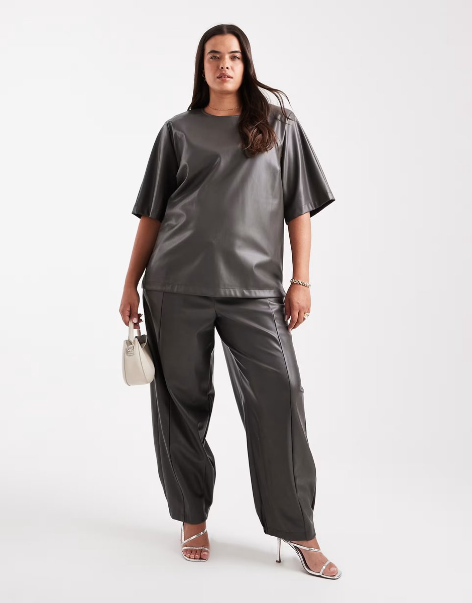 ASOS ASOS DESIGN Curve faux leather oversized top & barrel leg pull on trousers co-ord in grey - 2
