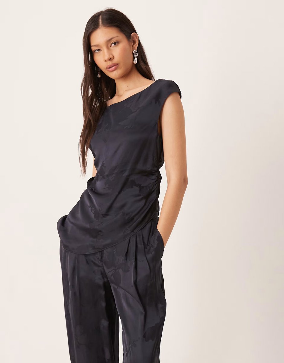 ASOS ASOS DESIGN tailored satin jacquard ruched top and trousres co-ord in navy - 3