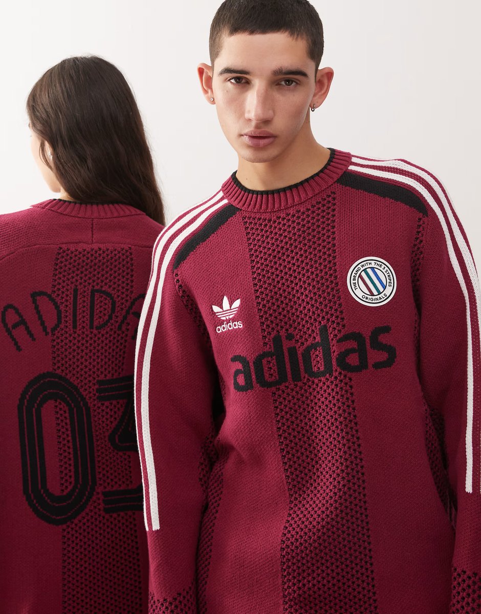 ASOS adidas Originals Adicolor knitted jersey in burgundy - 4