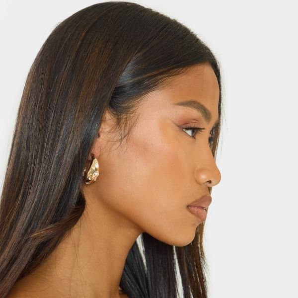 EGO EGO Gem Detail Textured Hoop Earrings in Gold