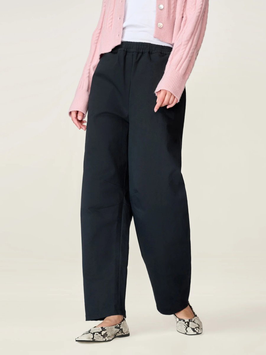 OMNES Ezra Trouser in Black - 4