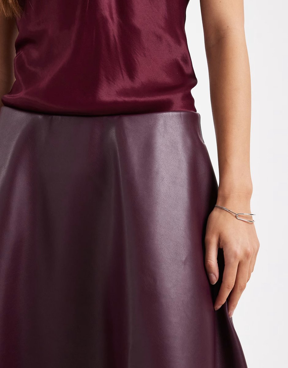 ASOS ASOS DESIGN full circle pu skirt in fig - 4