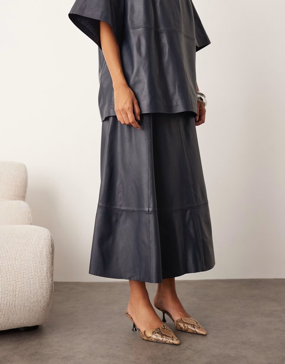 ASOS ARRANGE co-ord leather full circle skirt in navy - 4