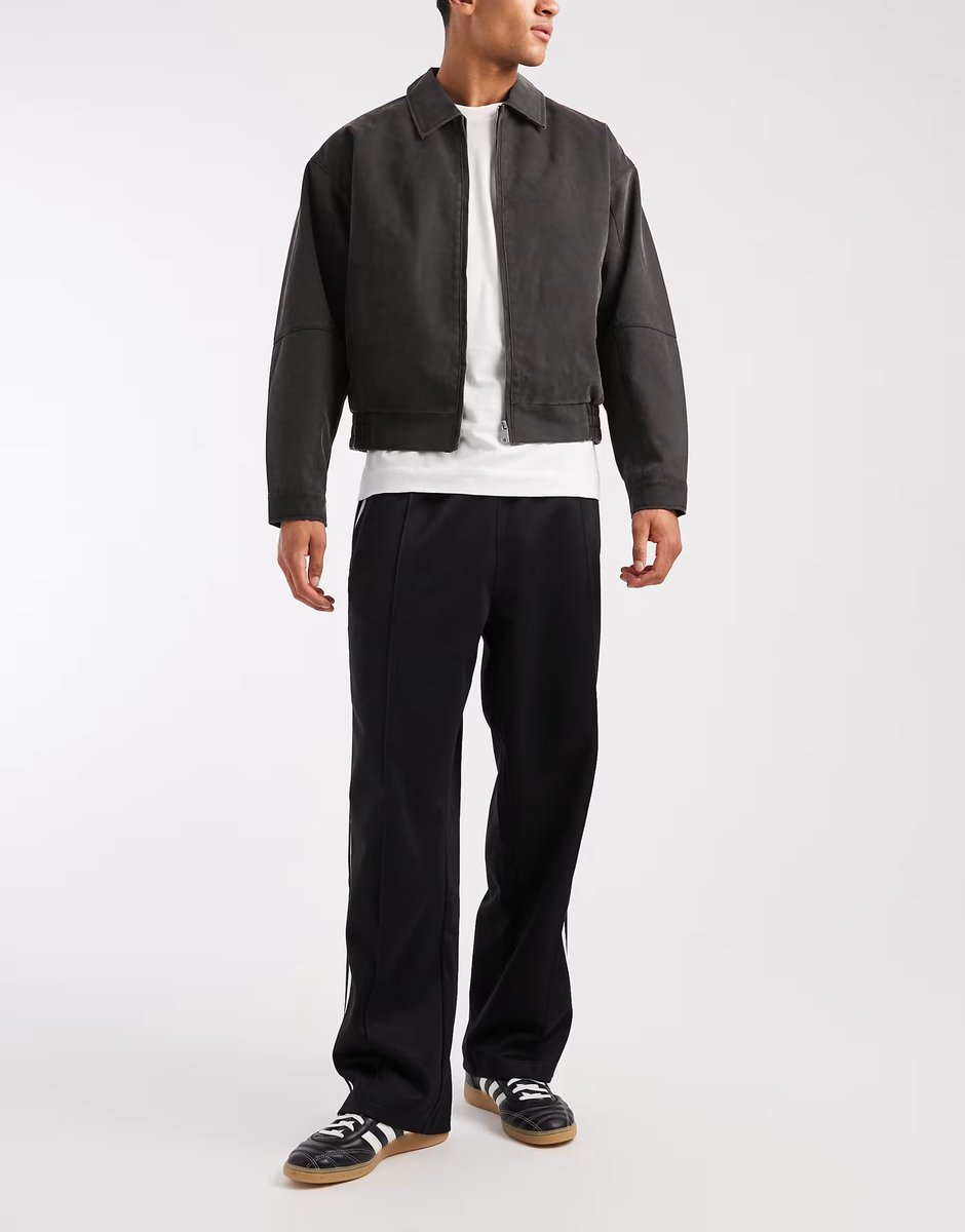 ASOS adidas Originals Baggy track pants in black / white - 2