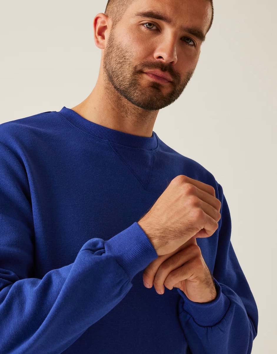 ASOS Regatta Pro crewneck sweatshirt in new royal - 2